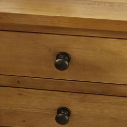Marlborough 3 Drawer Bedside in Oak Finish handles